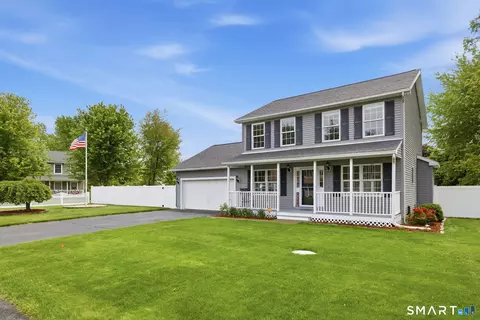 314 S Center St, Windsor Locks, CT 06096