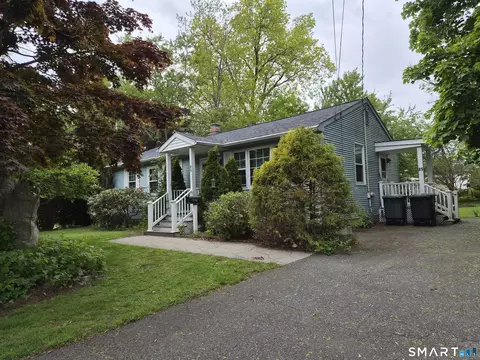 85 Sunset Ave, Milford, CT 06460