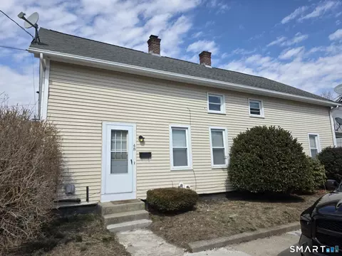 46-48 S A St, Taftville, CT 06380