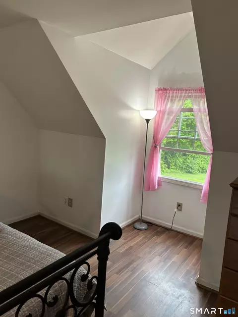 Bedroom - 21 Bailey Hill Rd, Killingly, CT 06239 photo 3 of 5