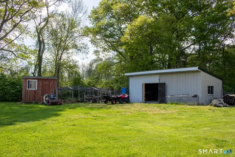 Exterior - 21 Bailey Hill Rd, Killingly, CT 06239 photo 3 of 6