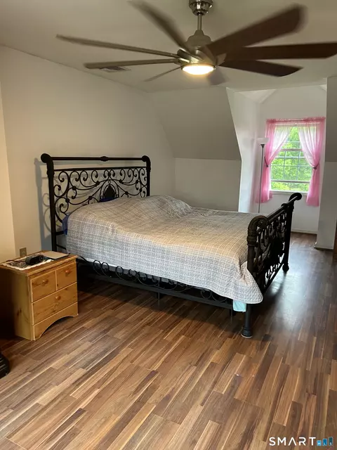 Bedroom - 21 Bailey Hill Rd, Killingly, CT 06239 photo 4 of 5