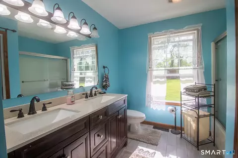 Bath - 21 Bailey Hill Rd, Killingly, CT 06239 photo 1 of 2