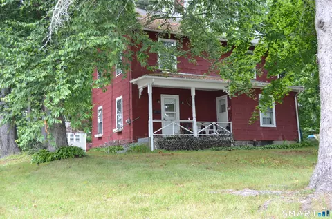 46 Cherry St, Winchester, CT 06098