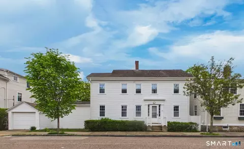 21 Elm St, Stonington, CT 06378