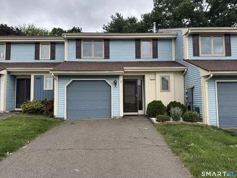 3 Copper Beech Dr #3, Rocky Hill, CT 06067
