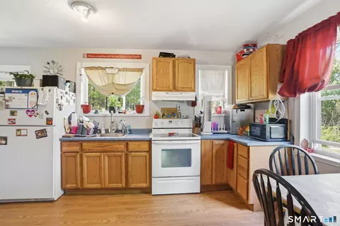 9 Carey Ave, Plainfield, CT 06374 photo 25