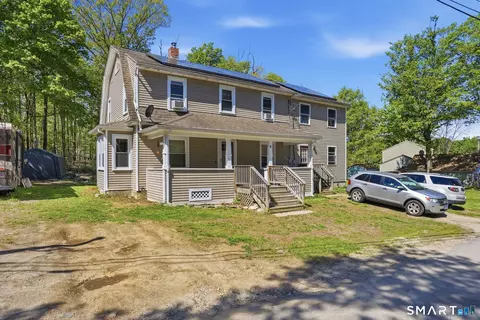 9 Carey Ave, Plainfield, CT 06374 photo 2