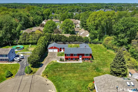 47 Elgid Dr, Milford, CT 06460