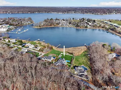 47 Oswegatchie Hills Rd, Niantic, CT 06357