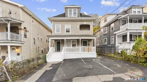 37 Plaza Ave, Waterbury, CT 06710