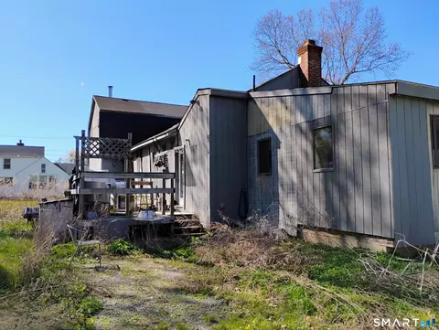Exterior - 5 Todds Rd, Sandy Hook, CT 06482 photo 4 of 5