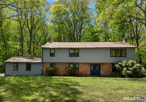 47 Water Lily Ln, Guilford, CT 06437