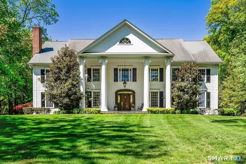 27 Hillsley Rd, Darien, CT 06820
