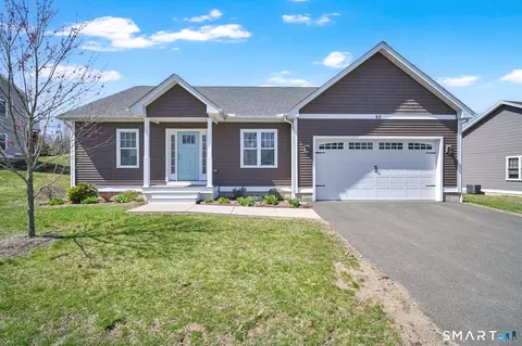 50 Chapman Chase #50, Windsor Locks, CT 06096