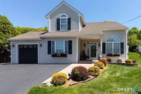 691 West St, Southington, CT 06489