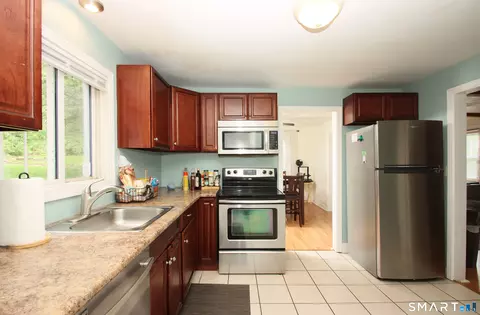 Kitchen - 21 Ruby St, New Haven, CT 06515 photo 1 of 4