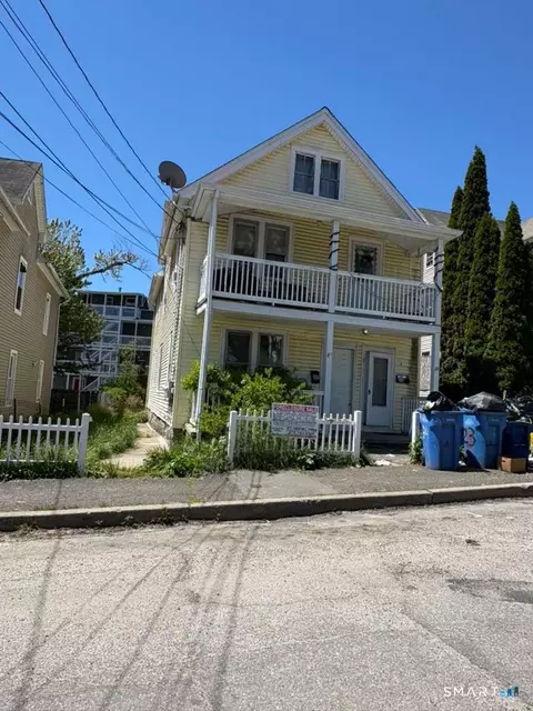 21 W Farm St, Waterbury, CT 06704