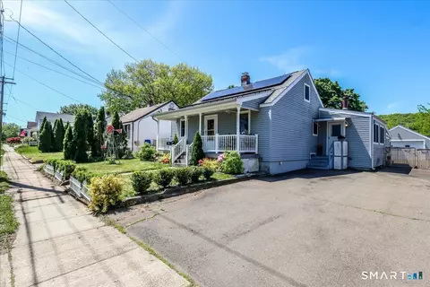 306 Welton St, Hamden, CT 06517