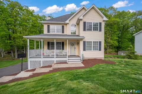 58 David Dr, Middletown, CT 06457