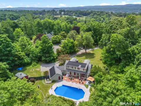 View/Area - 5 N Beech Tree Rd, Brookfield, CT 06804 photo 1 of 2