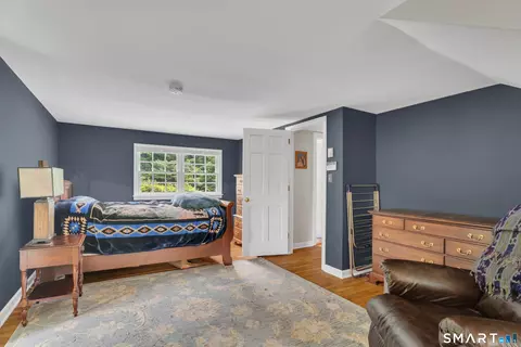 Bedroom - 5 N Beech Tree Rd, Brookfield, CT 06804 photo 3 of 10