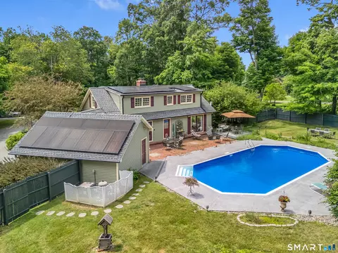 Exterior - 5 N Beech Tree Rd, Brookfield, CT 06804 photo 4 of 6