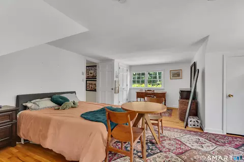 Bedroom - 5 N Beech Tree Rd, Brookfield, CT 06804 photo 6 of 10