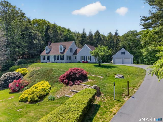 62 Patricia Ave, North Stonington, CT 06359