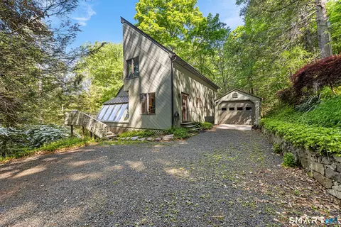 163 Kiev Dr, Southbury, CT 06488