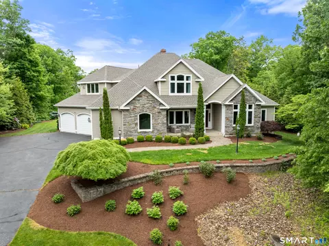 7 Hunters Rdg, Rocky Hill, CT 06067