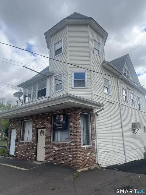 288 Cook Ave, Meriden, CT 06451