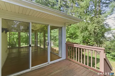 Exterior - 68 Cornwall Rd, Berlin, CT 06037 photo 5 of 8