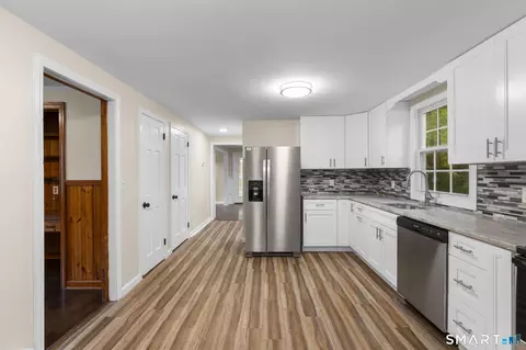 Kitchen - 7 Sycamore Ter, Windham, CT 06280 photo 3 of 4
