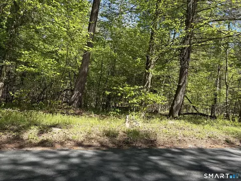 16 E West Hill Rd, Barkhamsted, CT 06063