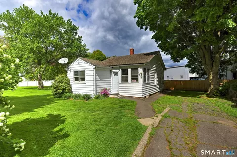 33 Beacon St, New Britain, CT 06053