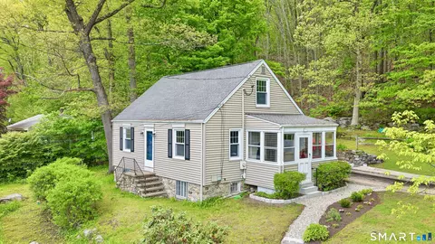 47 Jones Rd, Naugatuck, CT 06770