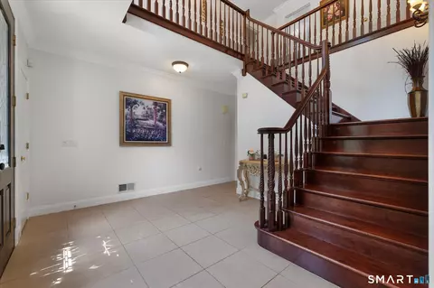 Entry Way - 56 River Rd, Killingly, CT 06241 photo 1 of 2
