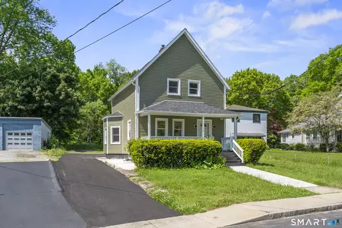 118 Asylum St, Norwich, CT 06360