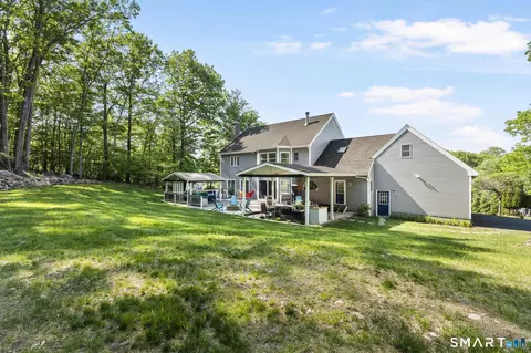 Exterior - 1 Hidden Brook Rd, Hamden, CT 06518 photo 6 of 8