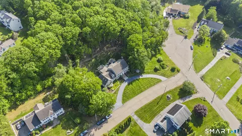 View/Area - 1 Hidden Brook Rd, Hamden, CT 06518 photo 1 of 3