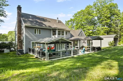 Exterior - 1 Hidden Brook Rd, Hamden, CT 06518 photo 8 of 8