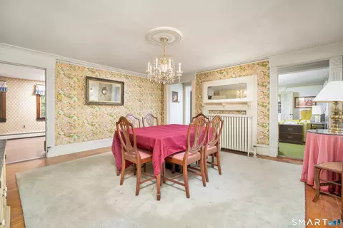 Dining - 29 S Main St, Windsor Locks, CT 06096 photo 3 of 3