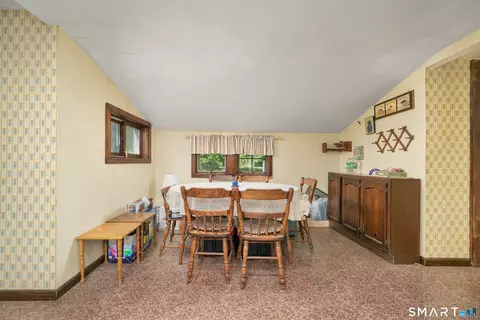 Dining - 29 S Main St, Windsor Locks, CT 06096 photo 1 of 3
