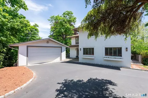12 Urban St, Stamford, CT 06905