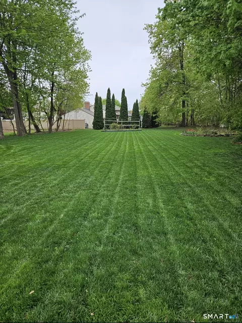 Exterior - 2 Morrison Ave, Wethersfield, CT 06109 photo 10 of 13