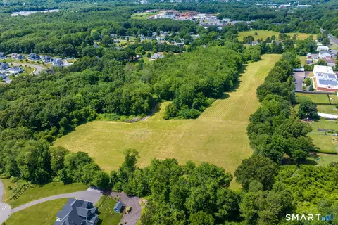 90 Welch Rd, Southington, CT 06489