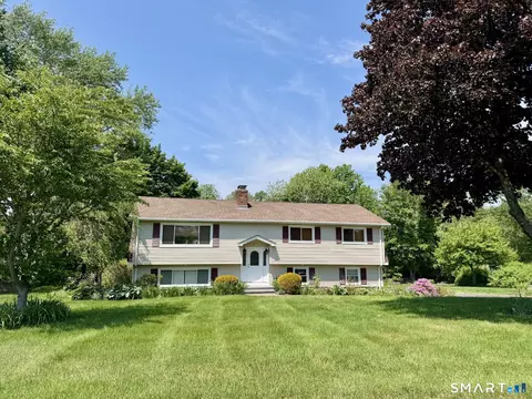 41 Swendsen Dr, Monroe, CT 06468