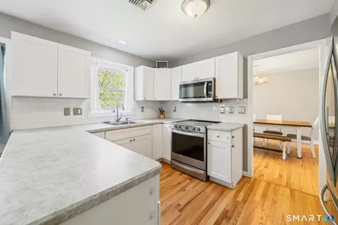 Kitchen - 225 Bethmour Rd, Bethany, CT 06524 photo 2 of 4