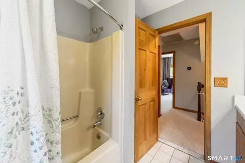 Bath - 225 Bethmour Rd, Bethany, CT 06524 photo 5 of 5
